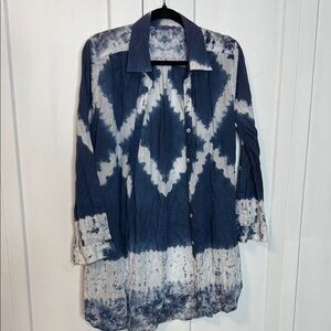 Amita Naithani Blue and White Tie-Dye Button down Shirt - Med - pockets - Cotton